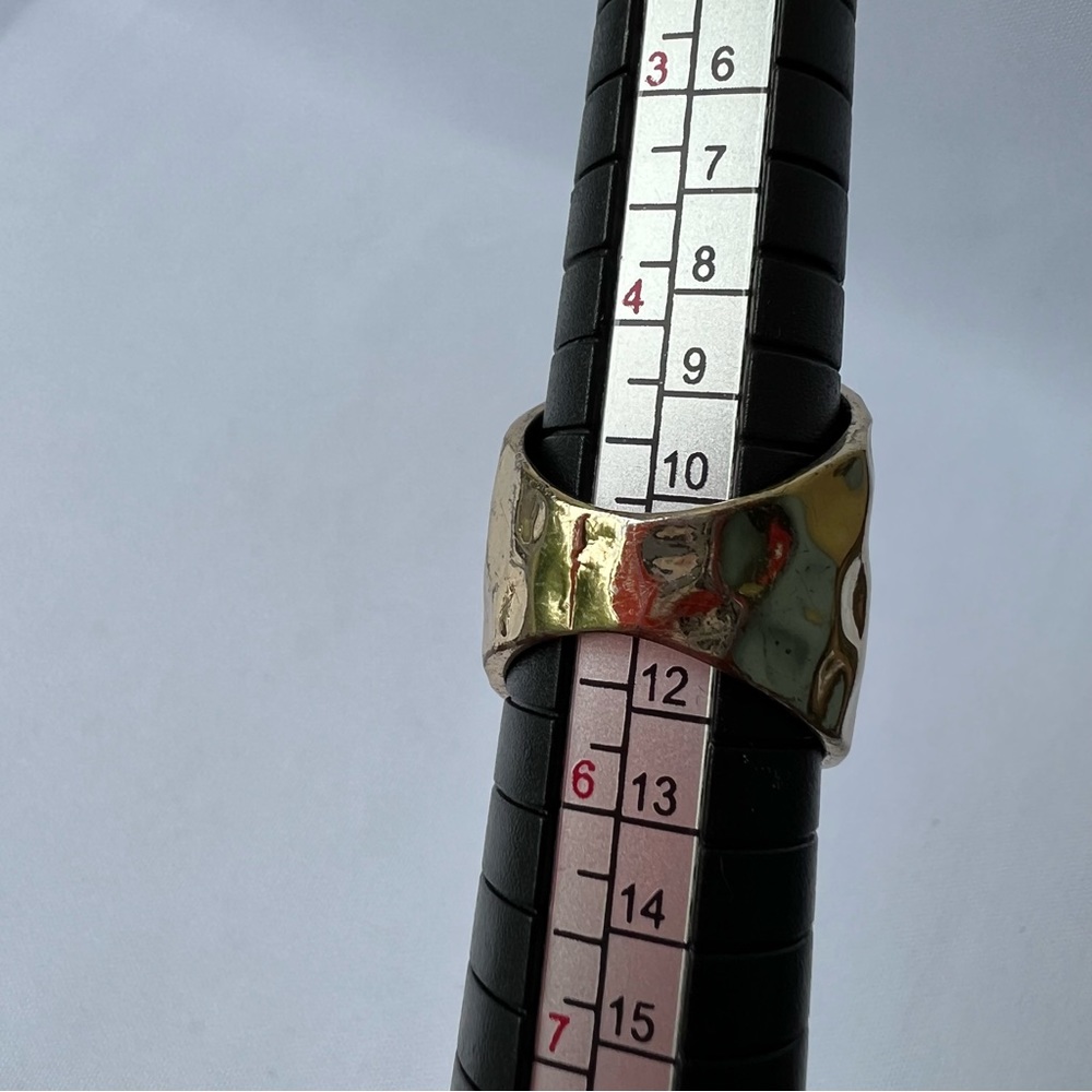 Hammered Gold Ring - image 4